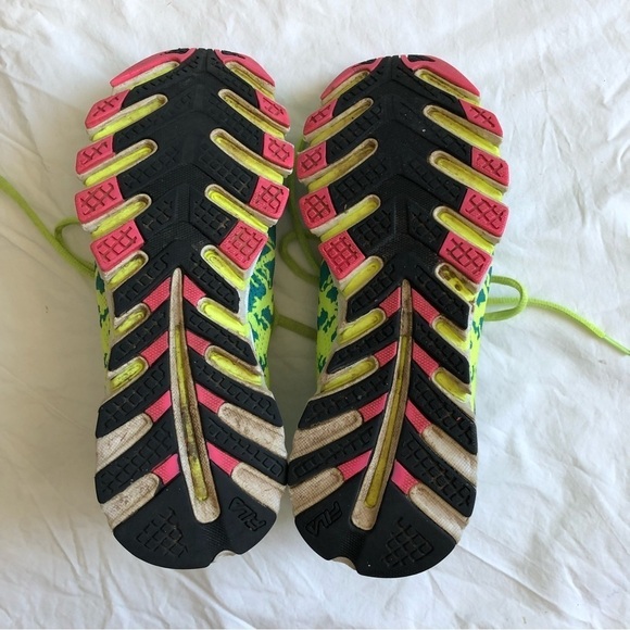 FILA Green Running Sneakers Size 7.5 - Picture 4 of 5